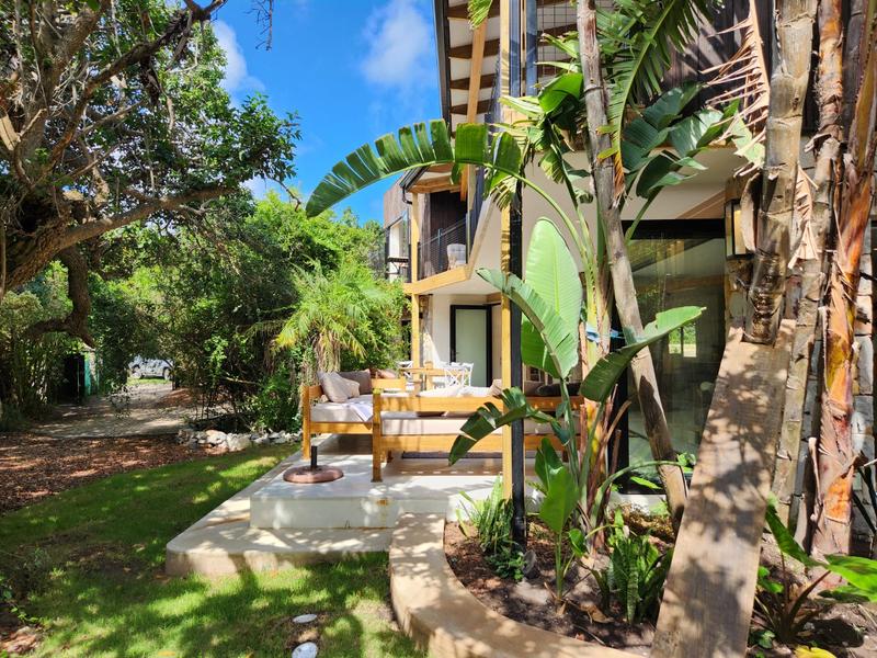 To Let 4 Bedroom Property for Rent in Keurboomstrand Western Cape